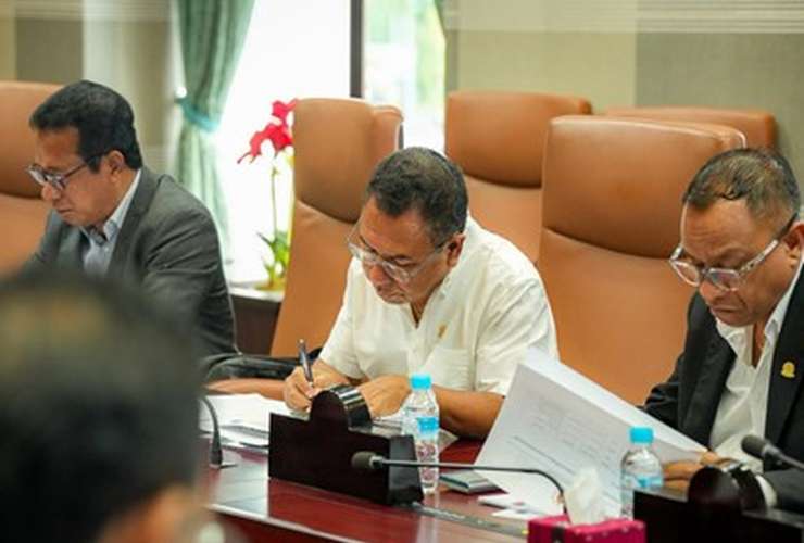 KONSELLU MINISTRU APROVA LANSAMENTU PROJEITU PILOTO REDE ELETRISIDADE SUBTERRANIA ENTRE PONTE HABIBIE NO BECORA