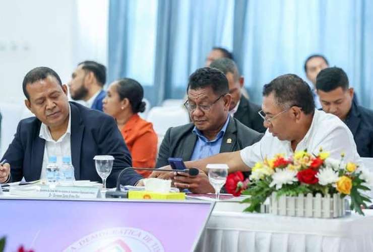 ADERE BA ASEAN PRIMEIRU-MINISTRU IX GOVERNU KONSTITUISIONAL HUSU MINISTERIU RELEVANTE KONKLUI LALAIS INSTRUMENTU LEGAL