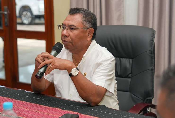 MINISTRU OBRAS PÚBLIKA HALA’O ENKONTRU HO DIRETOR GERAL INKLUI INSTITUISAUN TUTELADAS SOBRE EZEKUSAUN ORSAMENTU 2025 PRIMEIRU TRIMESTRE TO TERSEIRU TRIMESTRE